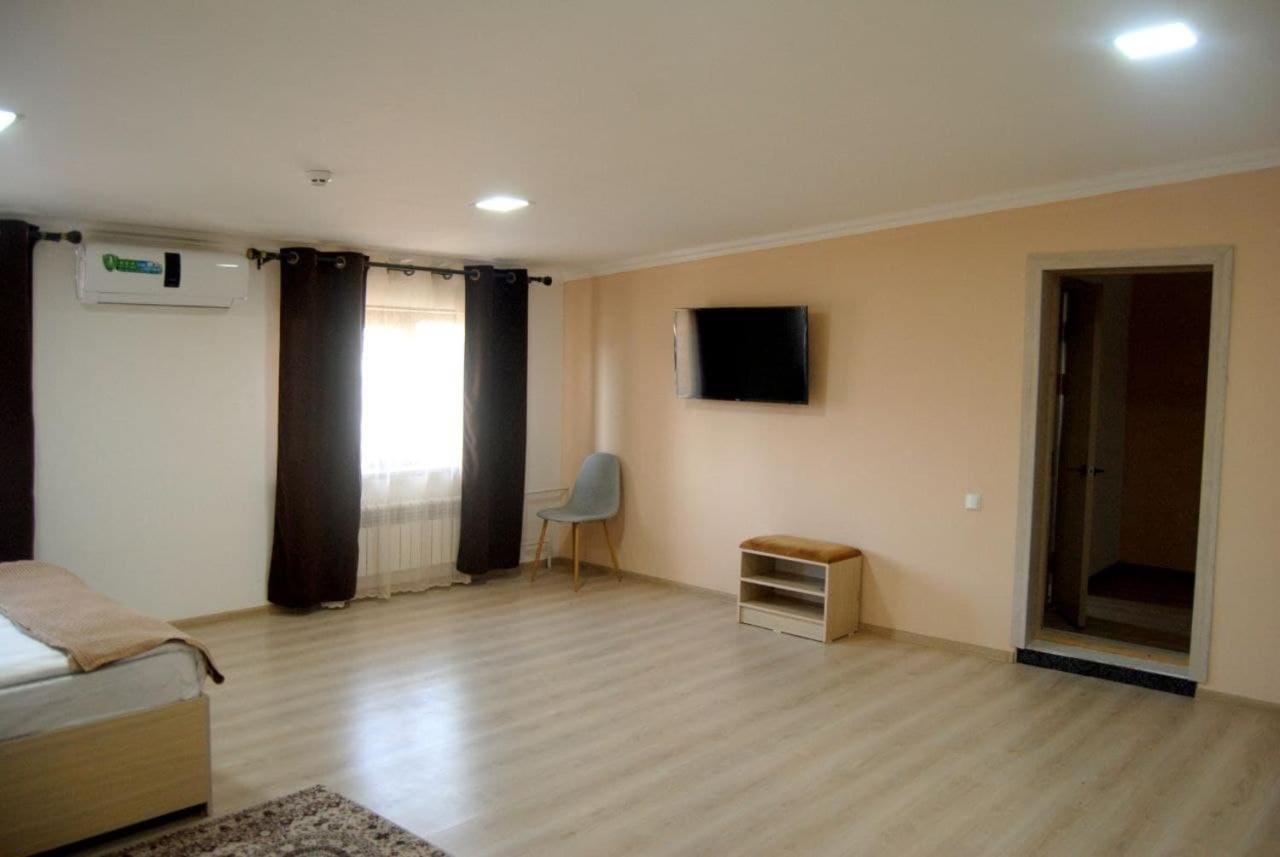 Ласточка Navoi Exterior photo